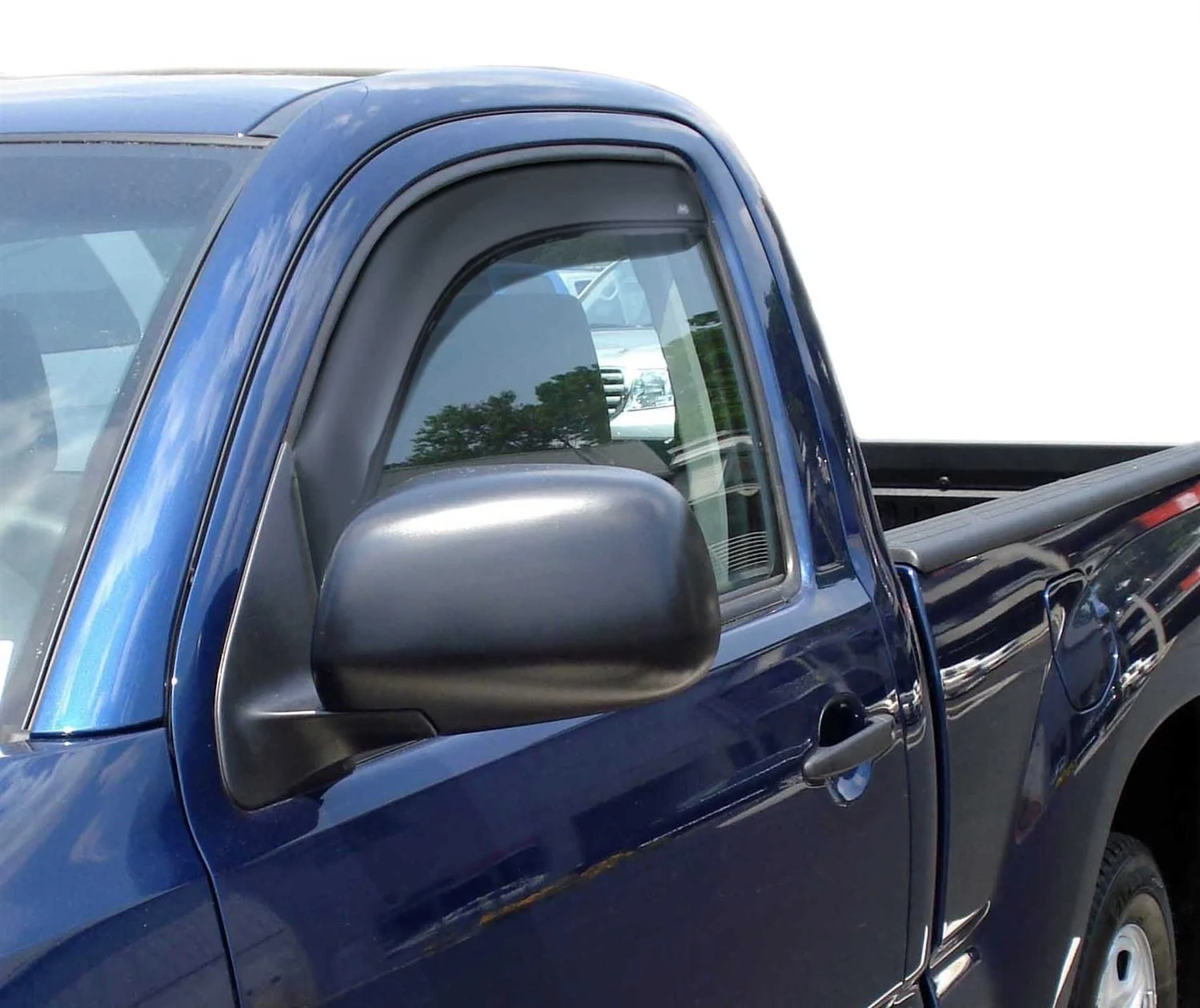 Auto Ventshade In-Channel Ventvisor window deflectors